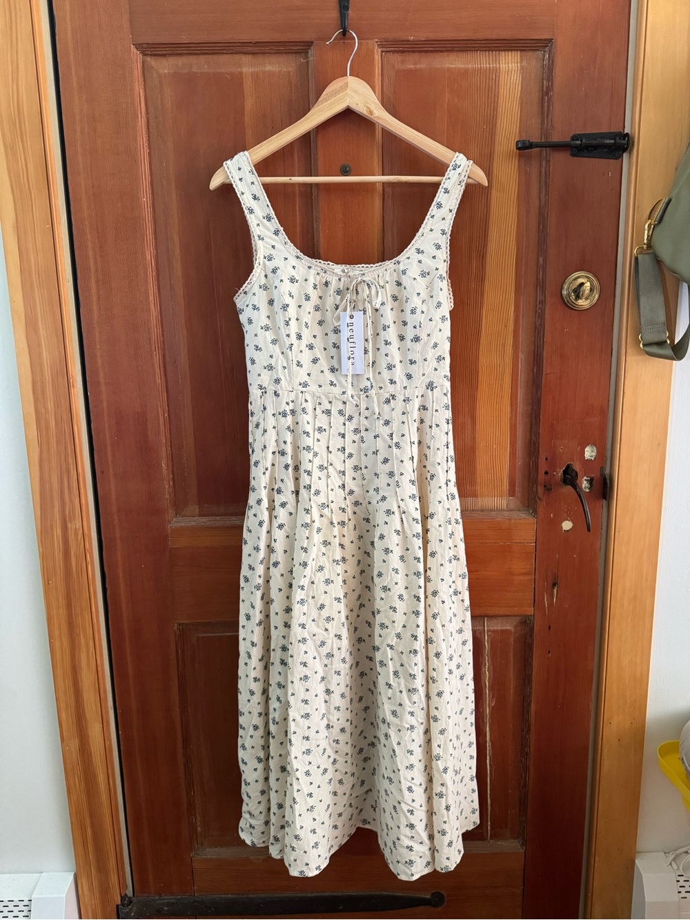 Neuflora Alessi Floral Midi Dress – New With Tags